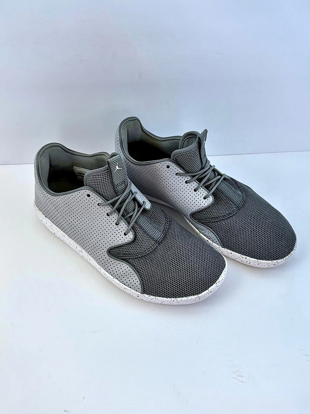 Jordan Eclipse Cool Wolf Grey Sneakers 724010-023 Men’s Size 8